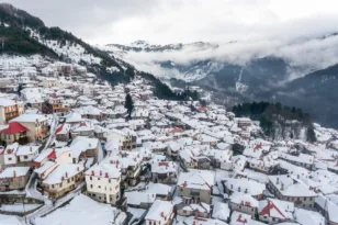 «Χαλάνε τη μετεωρολογική πιάτσα όταν κάποιοι από τώρα προεξοφλούν πολλά χιόνια», η μεγάλη μάχη των προβλέψεων για τον καιρό