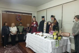 Σε εορταστικό κλίμα η κοπή της πρωτοχρονιάτικης πίτας του Μορφωτικού Συλλόγου