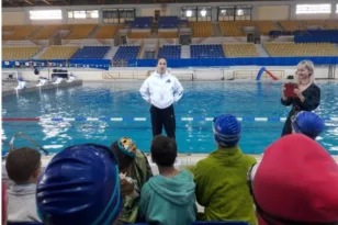 Επίσκεψη Νόρας Δράκου στα παιδιά των δημοτικών σχολείων