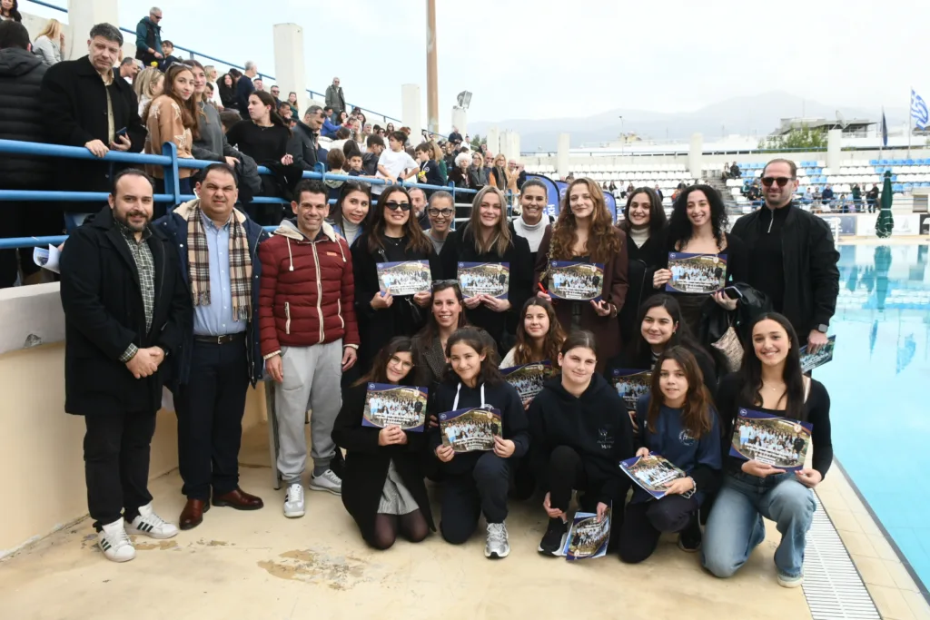 Χαμόγελα και βραβεύσεις στην κοπή πίτας του ΝΟΠ ΦΩΤΟ