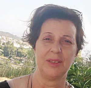 Ύστατο «χαίρε» στην Ουρανία Θεοφίλη: Ομορφη ψυχή, όπως τα άνθη που πουλούσε