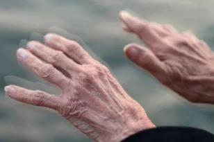 Νόσος Πάρκινσον: Νέα μελέτη αποκαλύπτει ρόλο των εντερικών μακροφάγων στην εξάπλωση τοξικών πρωτεϊνών