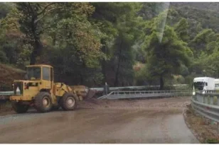 Η πλημμύρα στη Γλυφάδα και η Πάτρα: Κίνδυνος από τα ακραία φαινόμενα – Οι ιστορικές καταστροφές στην πόλη