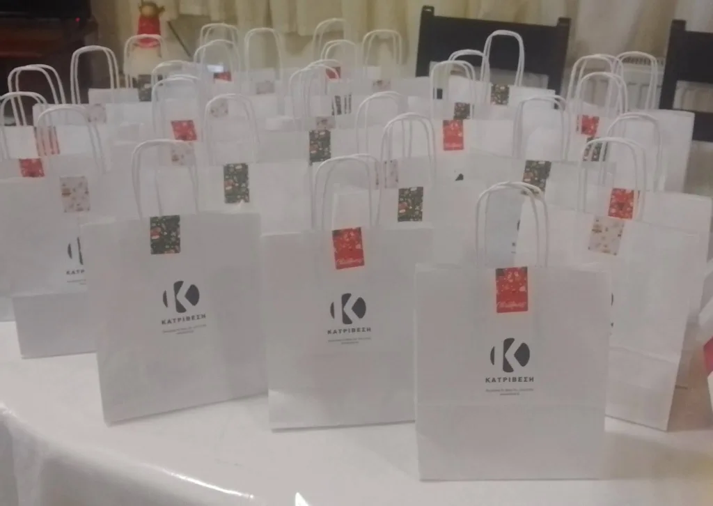 Κοπή πίτας για τις εθελοντικές ομάδες του ΙΝ Αγίας Τριάδος Πατρών: Μήνυμα προσφοράς και αλληλεγγύης