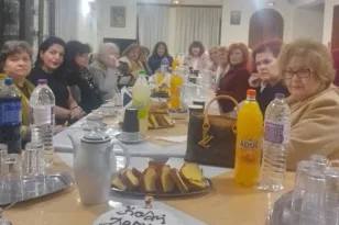 Κοπή πίτας για τις εθελοντικές ομάδες του ΙΝ Αγίας Τριάδος Πατρών: Μήνυμα προσφοράς και αλληλεγγύης