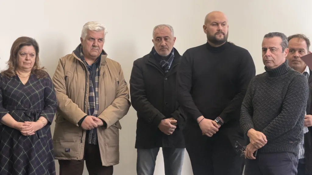 Ευχές, αισιοδοξία, στοιχήματα - Κοπή πίτας στον δημοσιογραφικό όμιλο «Πελοπόννησος» - DATA Consultants- Synedra