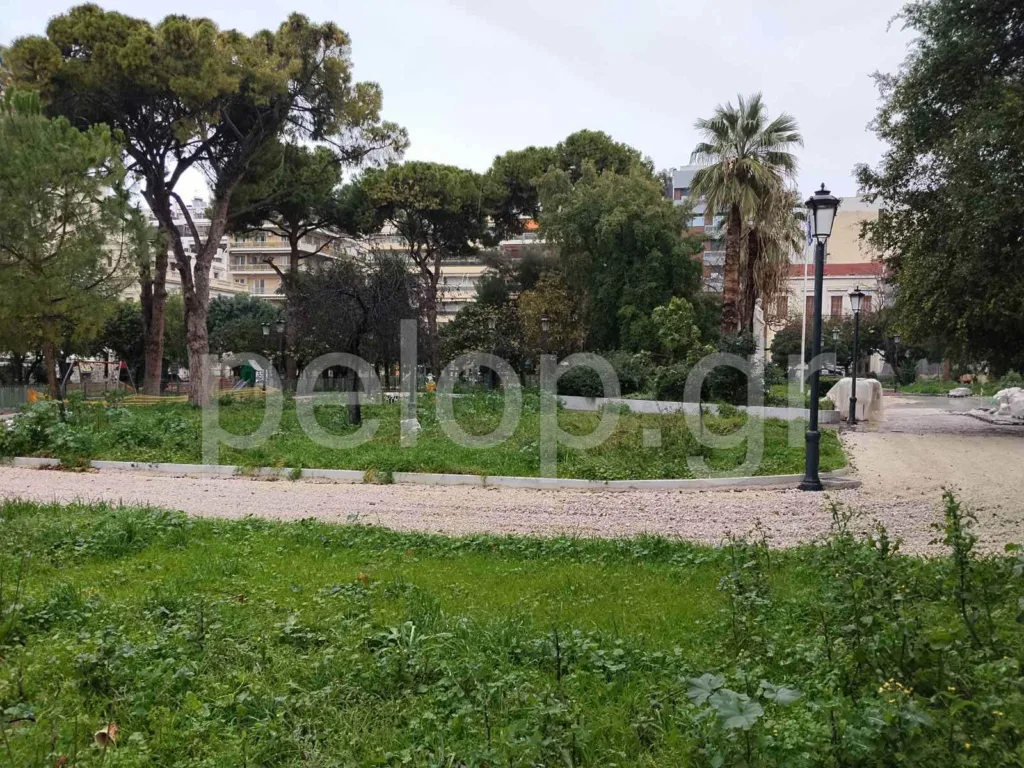 Πάτρα - Πλατεία Όλγας: Ο χώρος παραμένει εργοτάξιο και οι κάτοικοι αντιδρούν - Αυτοψία της «Π»