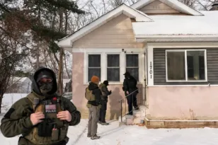 ΗΠΑ: Σύλληψη 5χρονου μαθητή από την ICE στη Μινεσότα – Καταγγελίες σχολικών αρχών και αντιδράσεις