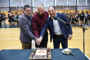 «Πλημμύρισε» το «Promitheas Park» στην κοπή της βασιλόπιτας του Προμηθέα - Φωτογραφίες