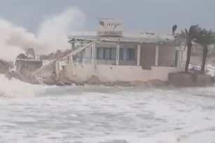 Ρόδος: Άνεμοι έως 11 μποφόρ προκαλούν χάος ΦΩΤΟ