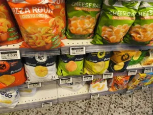 Tιμές Ελλάδας, μισθοί Ευρώπης, αυτοψία της «Π» σε σούπερ μάρκετ της Ρώμης