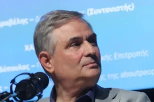 Σαχινίδης για επιστροφή Κασιμάτη στο ΠΑΣΟΚ: «Να ζητήσει συγγνώμη και άφεση αμαρτιών»