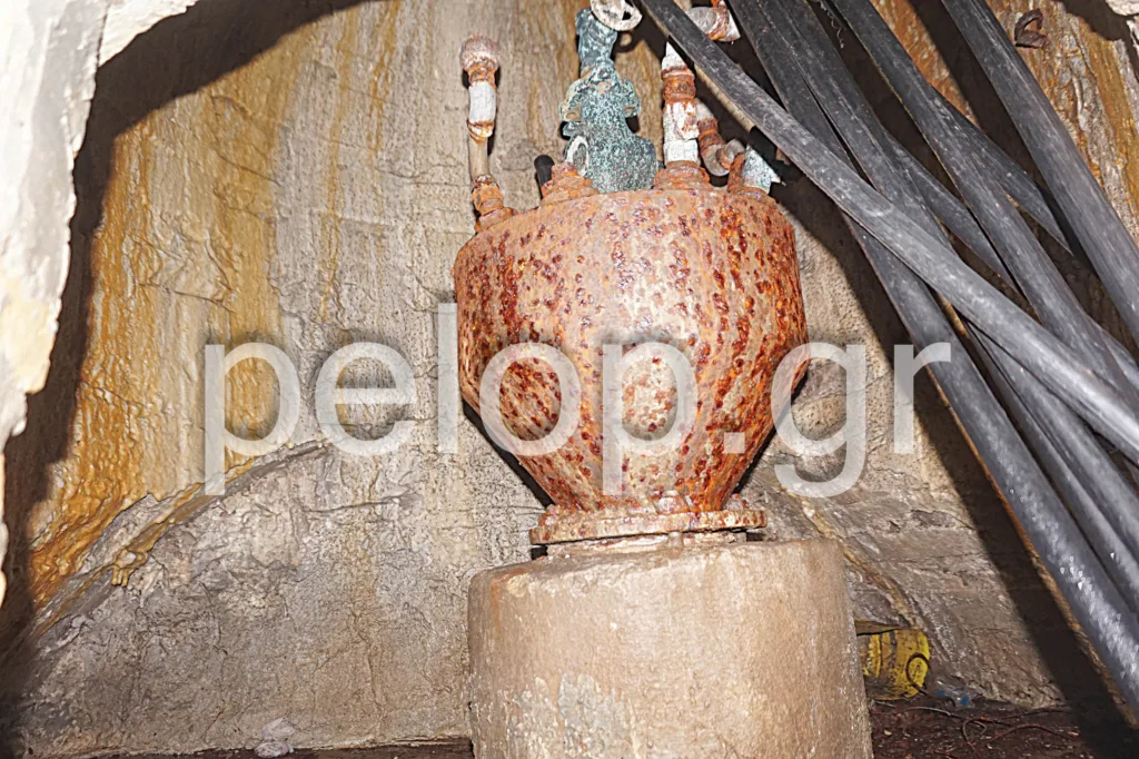 Πάτρα: Στα έγκατα των σιντριβανιών της πλατείας Γεωργίου - Ο φακός της «Π» εισήλθε στο υπόγειο του μνημείου