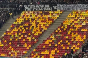 «Οι ultras δεν πεθαίνουν ποτέ! Καλή δύναμη στον ΠΑΟΚ», το δυνατό μήνυμα των οπαδών της Στεάουα Βουκουρεστίου