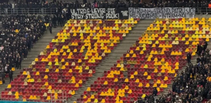«Οι ultras δεν πεθαίνουν ποτέ! Καλή δύναμη στον ΠΑΟΚ», το δυνατό μήνυμα των οπαδών της Στεάουα Βουκουρεστίου