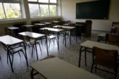Πελετίδης και 5 Δήμαρχοι κατά τροπολογίας για τις σχολικές υποδομές και τη συνδρομή των Περιφερειών