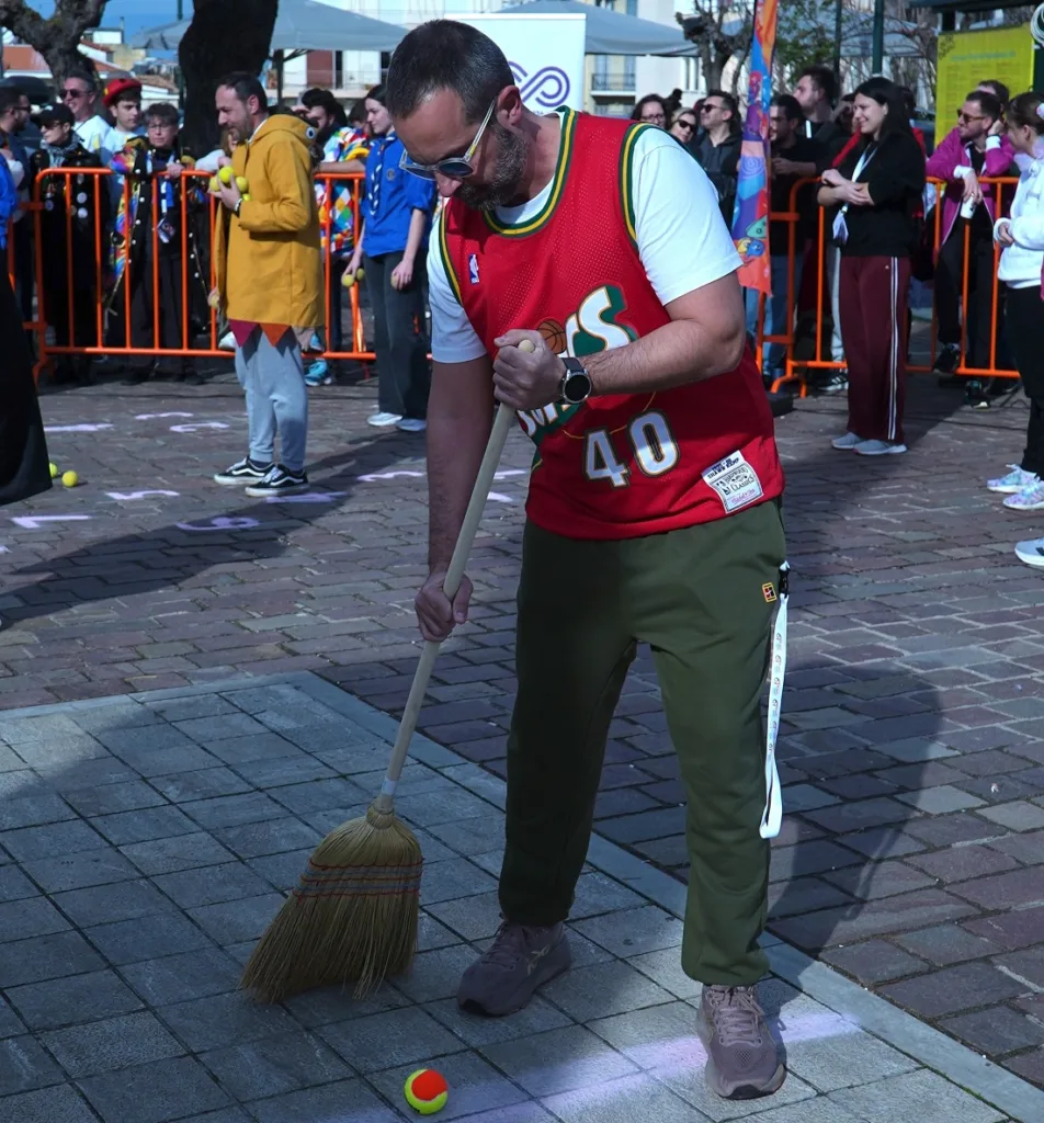 Τα Ψηλά Αλώνια έγιναν αρένα παιχνιδιού: Kαρναβαλικές δοκιμασίες με τα πληρώματα του Κρυμμένου Θησαυρού ΦΩΤΟ
