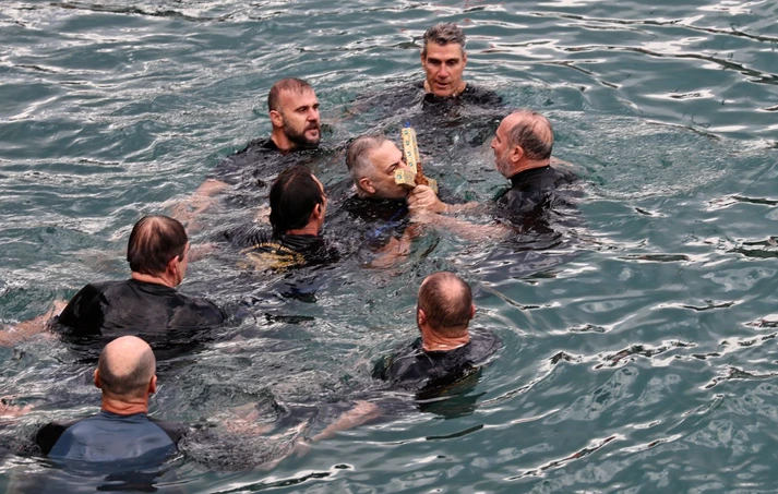 Θεοφάνεια στον Πειραιά: Το μήνυμα του Προέδρου της Δημοκρατίας Θεοφάνεια στον Πειραιά: Το μήνυμα του Προέδρου της Δημοκρατίας