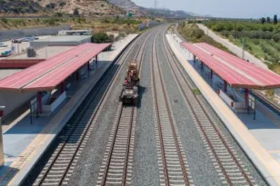 Το τρένο στην πόρτα της Πάτρας – Κυρανάκης: Στα τέλη του 2026 θα φτάνει μέχρι τον Ψαθόπυργο – Προσωρινά σε ρόλο τερμαντικού σταθμού ο οικισμός