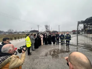 «Βιολάντα»: «Η φωτιά δεν μπόρεσε να κάψει αυτό που ήσουν» θρήνος και βαρύ πένθος στις κηδείες των τριών θυμάτων της τραγωδίας «Βιολάντα»: «Η φωτιά δεν μπόρεσε να κάψει αυτό που ήσουν» θρήνος και βαρύ πένθος στις κηδείες των τριών θυμάτων της τραγωδίας