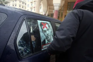 Θεσσαλονίκη: Ένταση και συλλήψεις έξω από το Ολύμπιον πριν την παρουσίαση του βιβλίου Τσίπρα