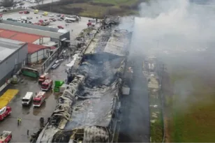 ΒΙΝΤΕΟ-ντοκουμέντο από τη στιγμή της έκρηξης στη Βιολάντα: Το ωστικό κύμα «ξύπνησε» τα Τρίκαλα