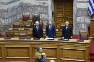 30 χρόνια από τα Ίμια: Ειδική συνεδρίαση στη Βουλή για τους τρεις πεσόντες – Αιτήματα για άνοιγμα του φακέλου