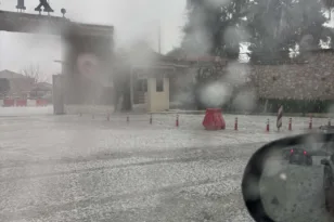 Πάτρα: «Παγωμένοι» δρόμοι από την έντονη χαλαζόπτωση ΦΩΤΟ – ΒΙΝΤΕΟ