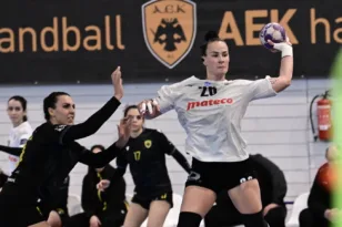 Αναβλήθηκε το ντέρμπι του ΠΑΟΚ με την ΑΕΚ λόγω της τραγωδίας στη Ρουμανία