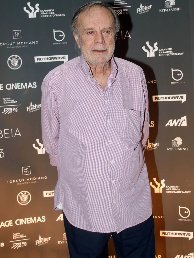 Ο «Γιάγκος Δράκος» Χρήστος Πολίτης: Η «Λάμψη», η απόσυρση από τα φώτα της δημοσιότητας και η τελευταία εμφάνιση ΦΩΤΟ - ΒΙΝΤΕΟ