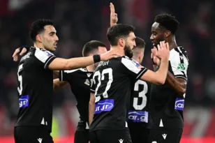 Ολυμπιακός-ΠΑΟΚ 0-2: «Έκλεισε» εισιτήριο για τα ημιτελικά από το 15′ ο Δικέφαλος του Βορρά