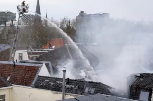 Ουτρέχτη: Μεγάλη ανησυχία από ισχυρές εκρήξεις στο κέντρο της πόλης, πληροφορίες για τραυματίες, ΒΙΝΤΕΟ