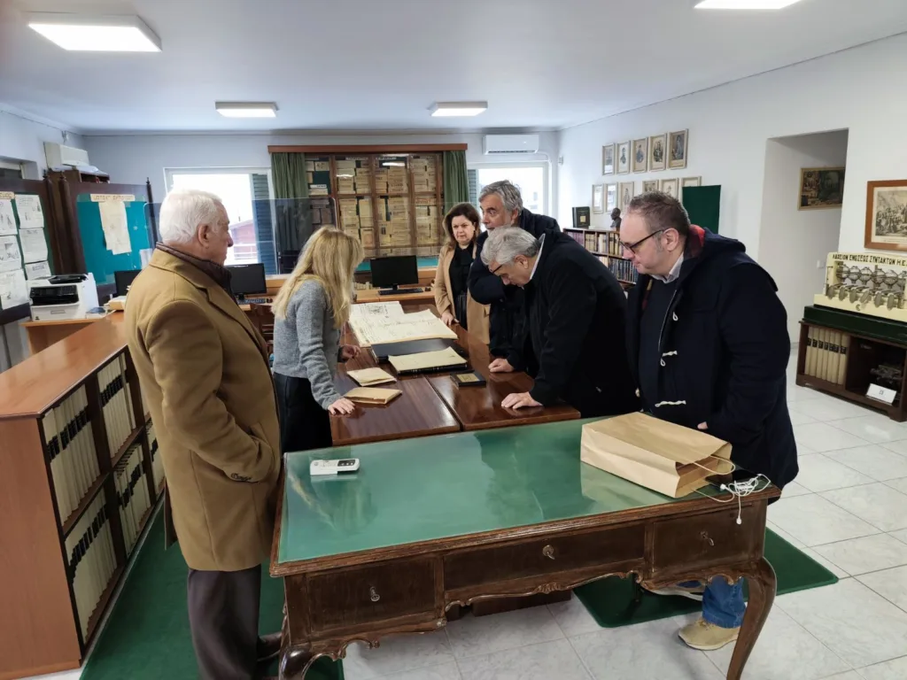 Πάτρα: Επίσκεψη Σταύρου Ζουμπουλάκη στο Μουσείο Τύπου της ΕΣΗΕΠΗΝ - Στήριξη στη διατήρηση των τεκμηρίων