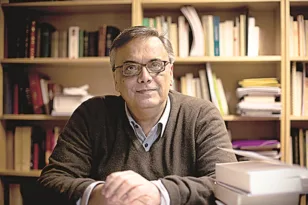 Η αλήθεια απέναντι στον φόβο: Ο Σταύρος Ζουμπουλάκης για το δικαίωμα του ασθενούς να γνωρίζει