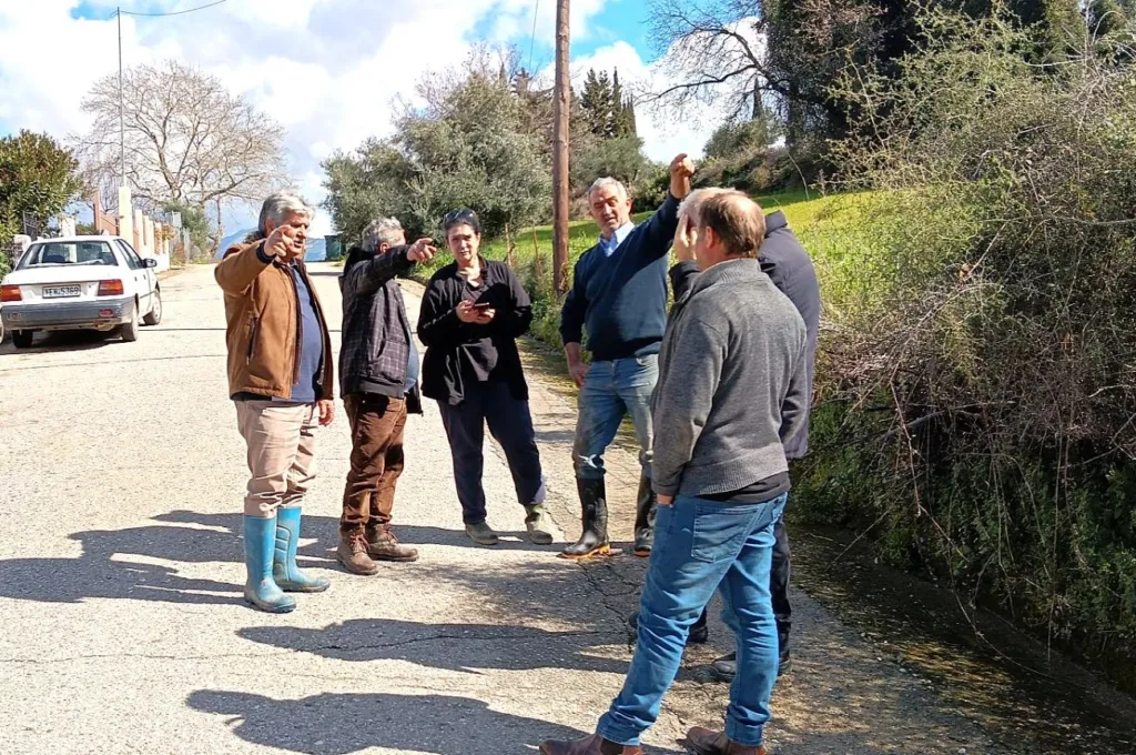 Σε κατάσταση συναγερμού ο Δήμος Ήλιδας για τις εκτεταμένες κατολισθήσεις στην Πηνεία Σε κατάσταση συναγερμού ο Δήμος Ήλιδας για τις εκτεταμένες κατολισθήσεις στην Πηνεία