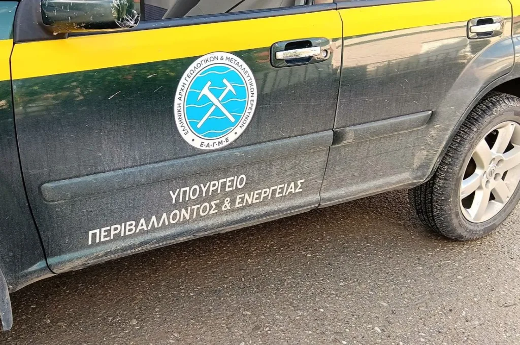 Σε κατάσταση συναγερμού ο Δήμος Ήλιδας για τις εκτεταμένες κατολισθήσεις στην Πηνεία