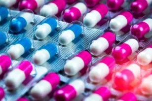 Πρεμιέρα για τα ακριβά φάρμακα από τα φαρμακεία της γειτονιάς – Τι αλλάζει για τους ασθενείς