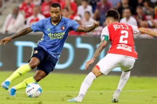 Η Ελλάς Σύρου ρίχνει βόμβα με διεθνή Ολλανδού εξτρέμ!