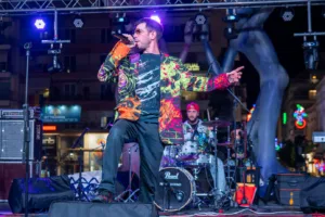 «In the heat of … Carnival»: Τρία δυναμικά πατρινά συγκροτήματα ξεσήκωσαν το κοινό το βράδυ του Σαββάτου ΦΩΤΟ