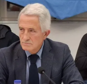 Ισχυρές διαφωνίες, αλλά ελεγχόμενες: Στην τελική ευθεία το ΠΑΣΟΚ για το συνέδριο