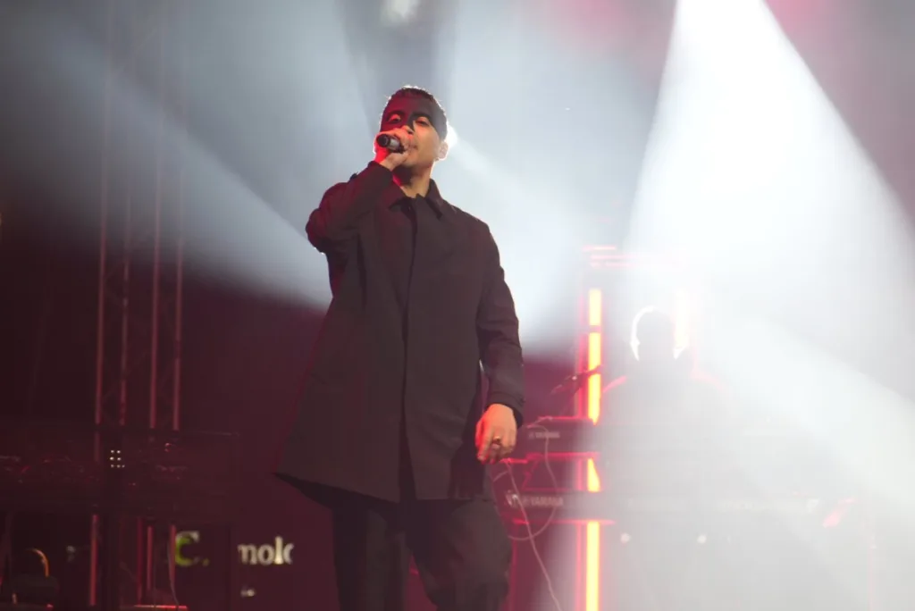 Πατρινό Καρναβάλι 2026: Στην πυρά ο Βασιλιάς Καρνάβαλος, ξέφρενο πάρτι στην Αγίου Νικολάου ΦΩΤΟ