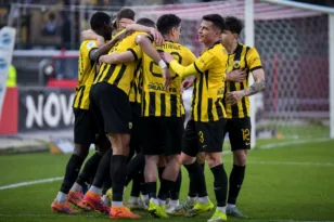 Πανσερραϊκός – ΑΕΚ 0-4: Με Βάργκα η νίκη στο δεύτερο ημίχρονο