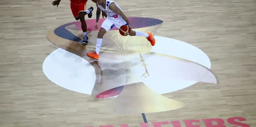 Πρώτη ήττα της Ελλάδας στα προκριματικά, άστοχος στην εκπνοή ο Τολιόπουλος