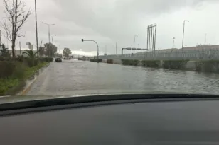 Κακοκαιρία στην Αχαΐα: Ξανά κλειστή η Ακτή Δυμαίων στην Πάτρα – Προβλήματα σε Ερύμανθο και Καλάβρυτα