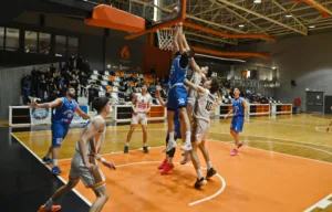 Ο Προμηθέας 2014 άνετη νίκη με... καρναβαλικό αέρα - Φωτογραφίες/δηλώσεις/βίντεο