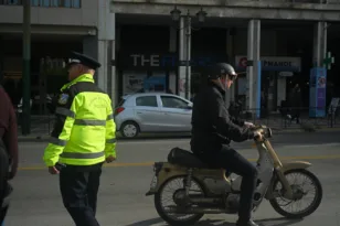 Σε ισχύ η απαγόρευση συγκεντρώσεων στο κέντρο της Αθήνας με αφορμή την επέτειο της κρίσης στα Ίμια