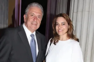 Δημήτρης Αβραμόπουλος: Τρία χρόνια μετά το διαζύγιο μιλά για τη ζωή του, τη συντροφικότητα και τη στιγμή που τον συγκίνησε περισσότερο