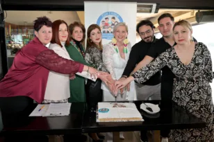 Πάτρα: Ο Συλλόγος Ατόμων με Σακχαρώδη Διαβήτη «Ζωή Γλυκιά» έκοψε πίτα ΦΩΤΟ