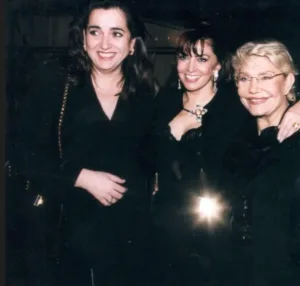 Ο μύθος του Λάκη Ραπτάκη, από το Tiffany’s στο Loft και τις Χάντρες, Ρέμος, Θεοδωρίδου, Λάσκαρη, Βουγιουκλάκη, Τζιανφράνκο Φερρέ