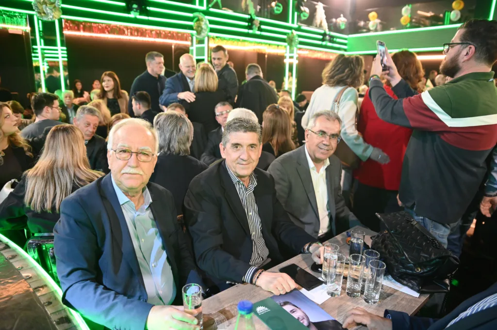 ΠΑΣΟΚ Αχαΐας: Πυκνότητα σε παρόντες και απόντες στην πίτα της Νομαρχιακής